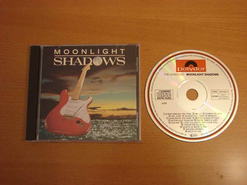 theshadowsCDmoonlightshadows.jpg (237943 bytes)